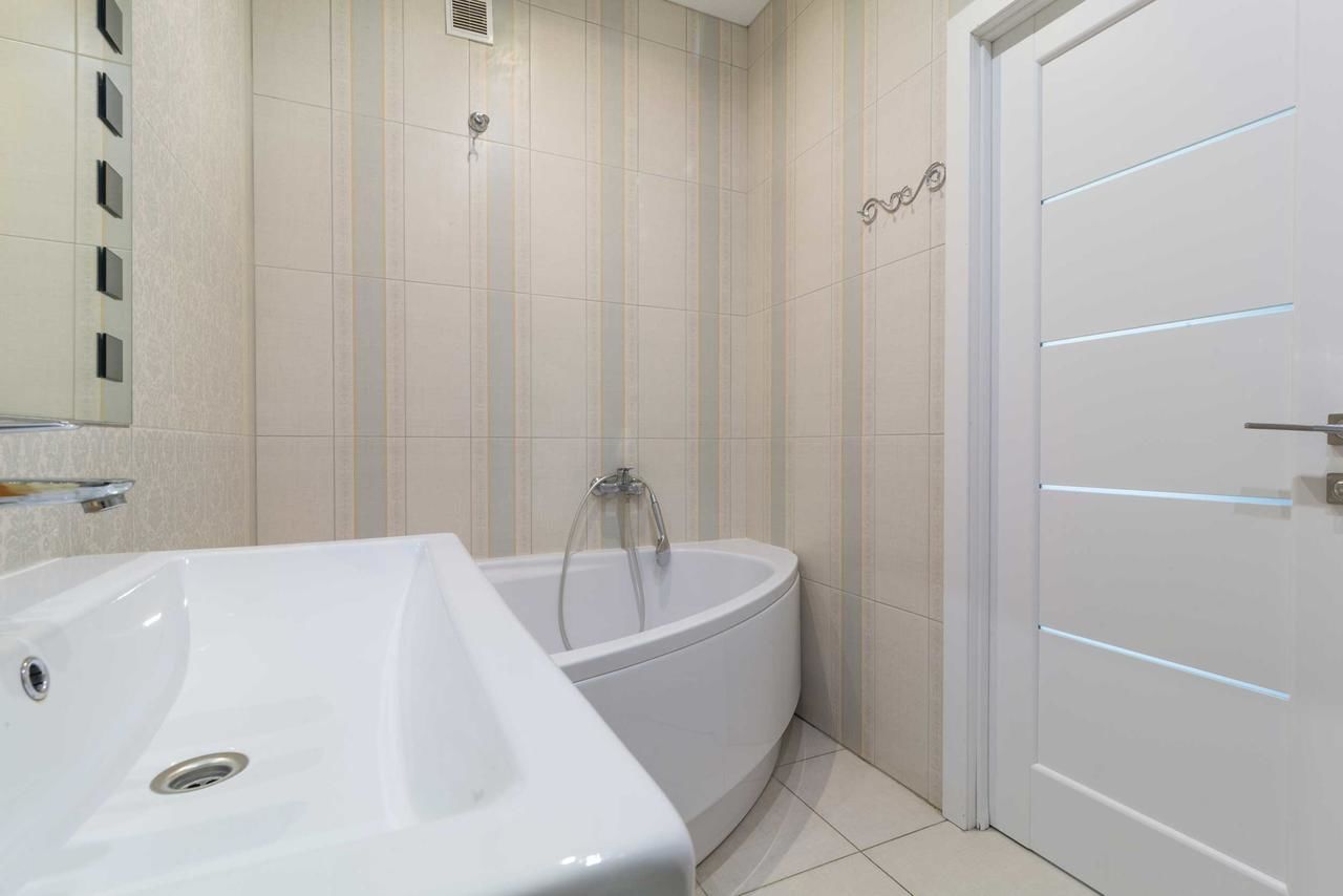 Апартаменты Most City Area 1-bedroom Panoramic View Днепр-16